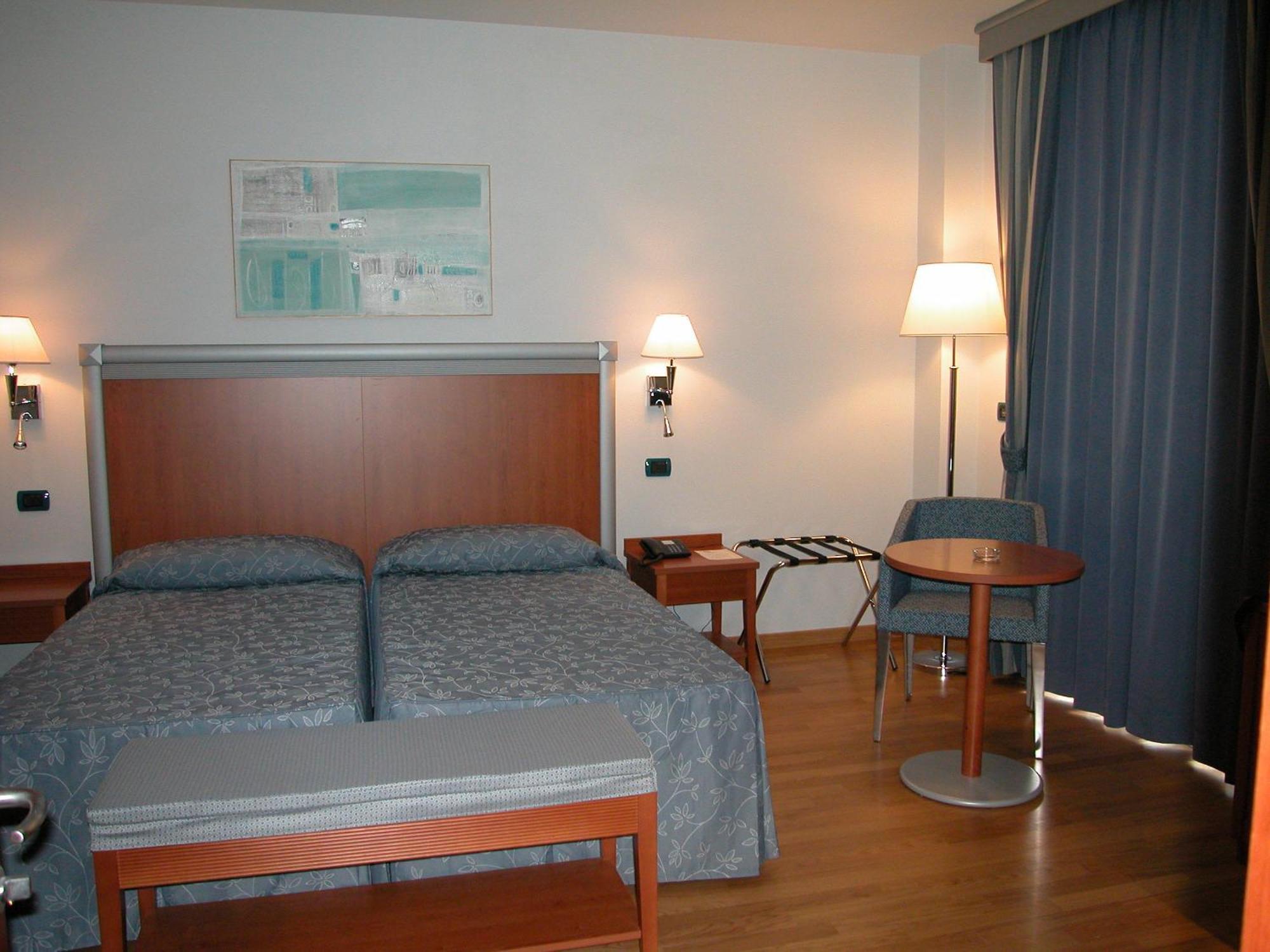 West Florence Campi Bisenzio Buitenkant foto